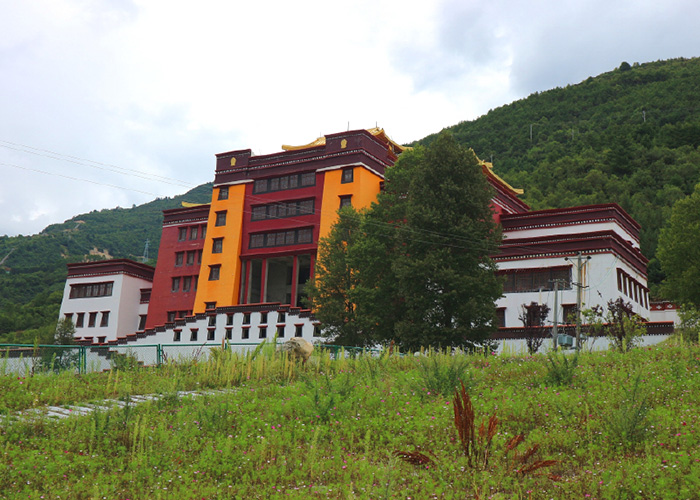 康定甘孜州博物館